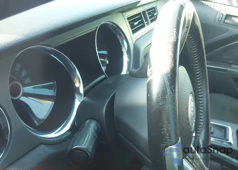 2013 Ford Mustang V6 from USA, damaged, VIN 1ZVBP8AM2D5273774